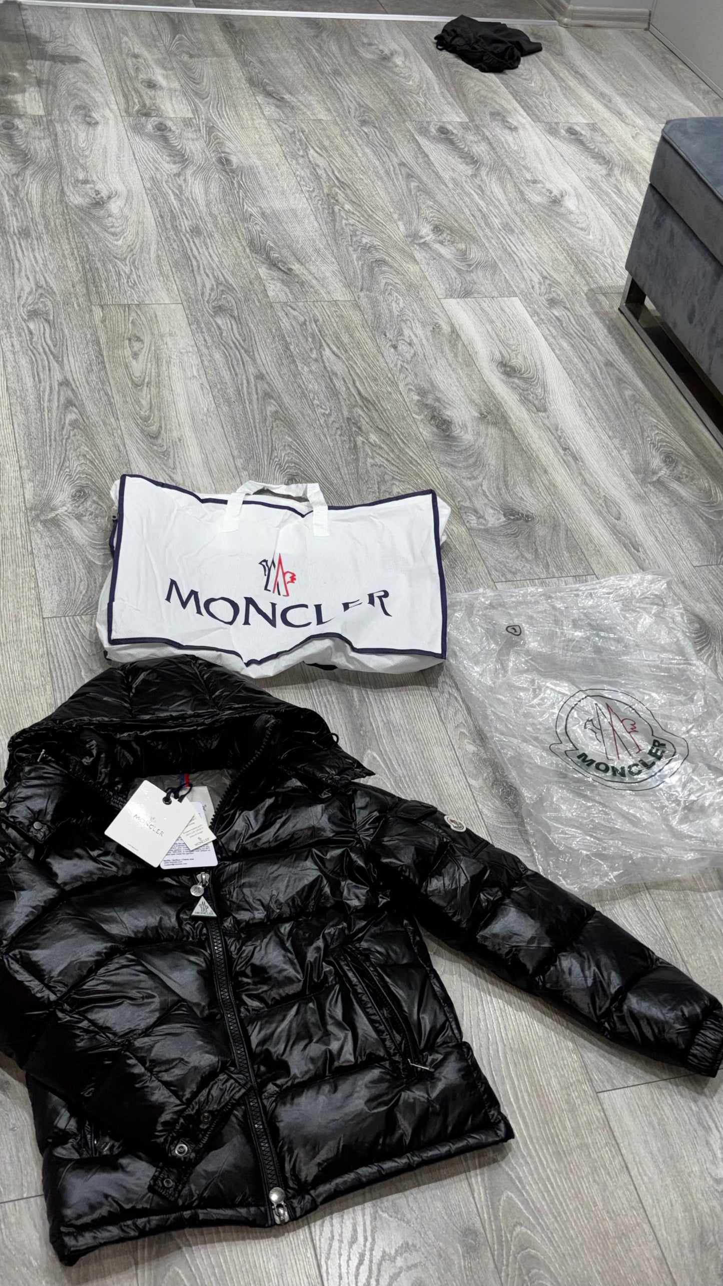 Moncler maya
