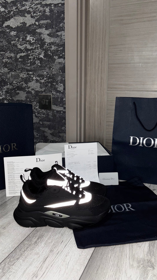 Dior B22